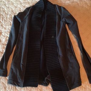 Lululemon tunic sweater heathered Black sz 6